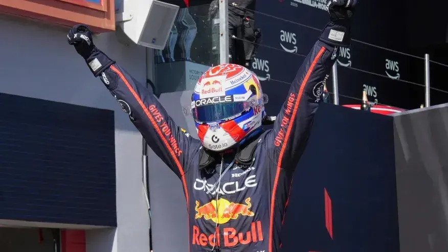 Red Bull driver Max Verstappen wins F1's Emilia-Romagna Grand Prix to end Piastri's streak